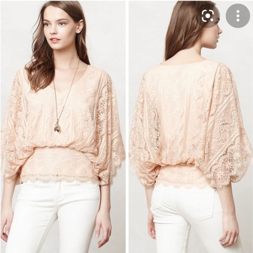 Beyond Vintage Lace Top Ivory/ White Sm